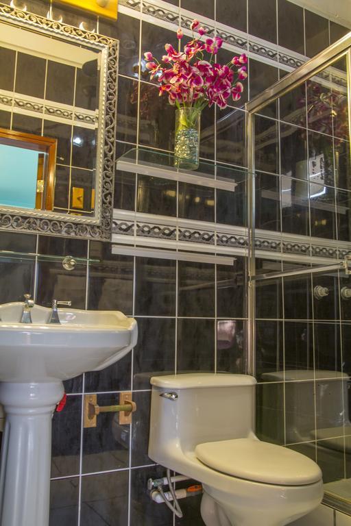 Sea Eye Hotel - Tropical Building أوتاليا المظهر الخارجي الصورة