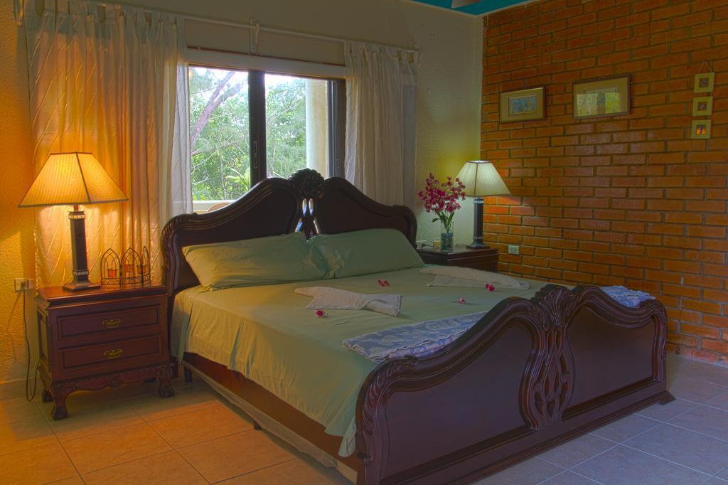 Sea Eye Hotel - Tropical Building أوتاليا المظهر الخارجي الصورة
